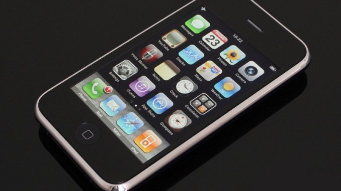 Apple iPhone 3GS